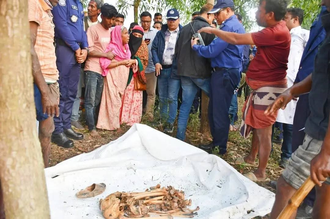 নওগাঁয় ১৯ মাস পর হত্যার রহস্য উদঘাটন, দেহাবশেষ উদ্ধার
